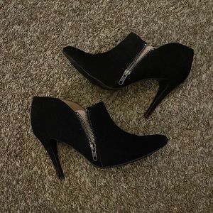 Black heels